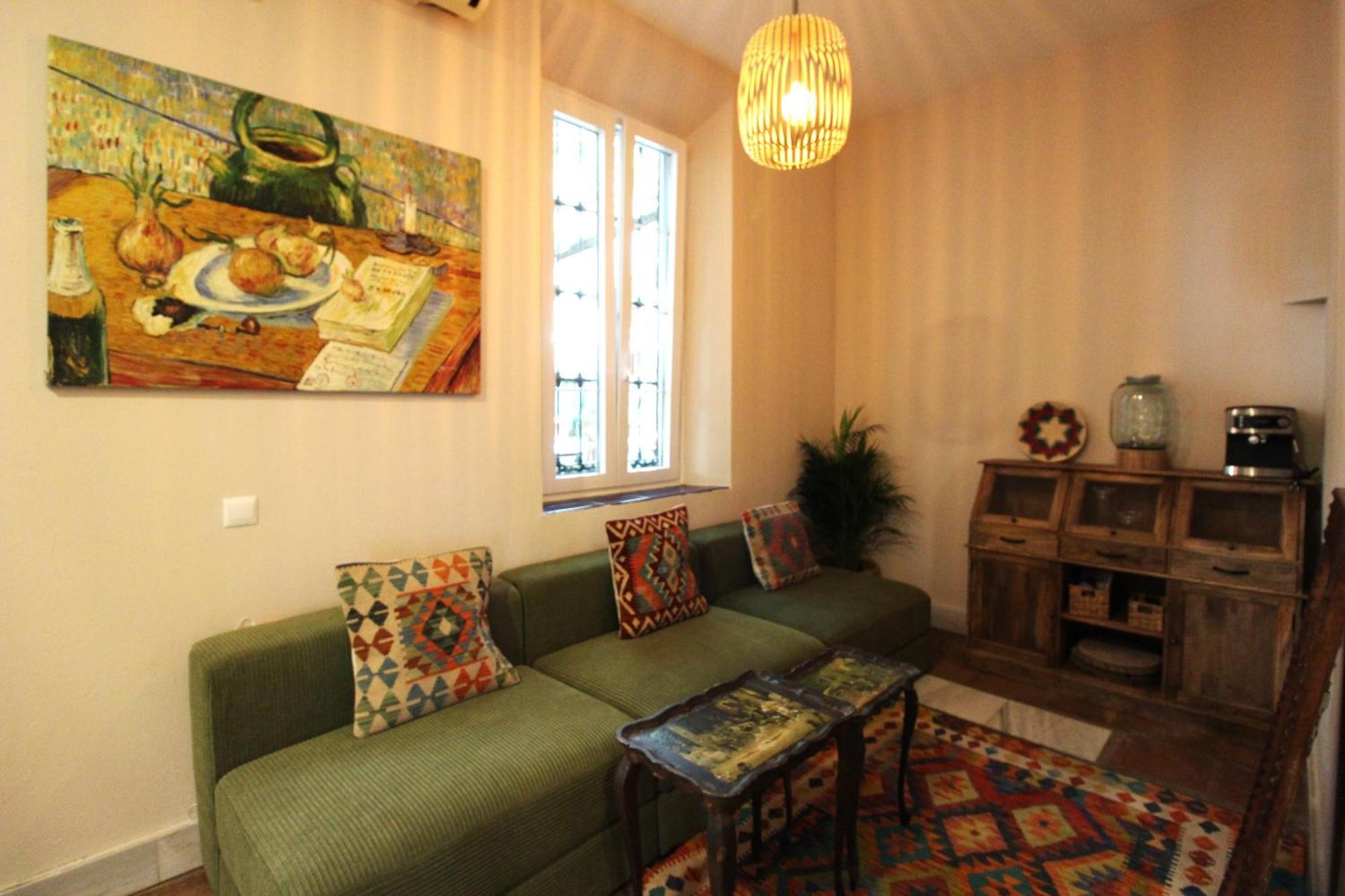 Hostal Las Acacias マラガ エクステリア 写真